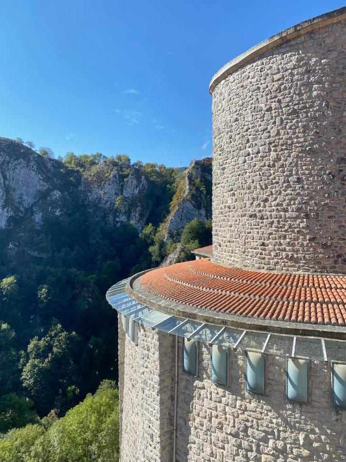 Iraipe Santuario De Arantzazu Hotel Оньяте Экстерьер фото