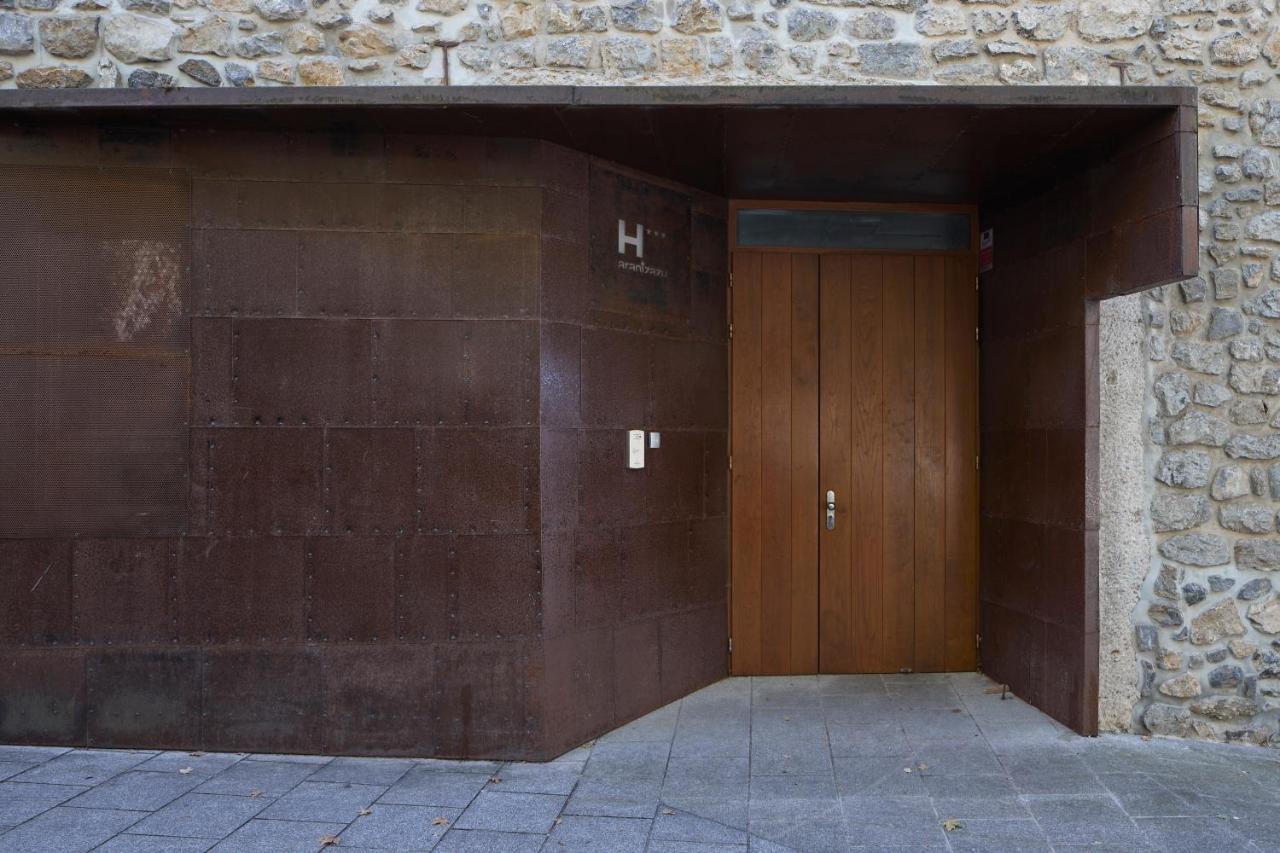 Iraipe Santuario De Arantzazu Hotel Оньяте Экстерьер фото